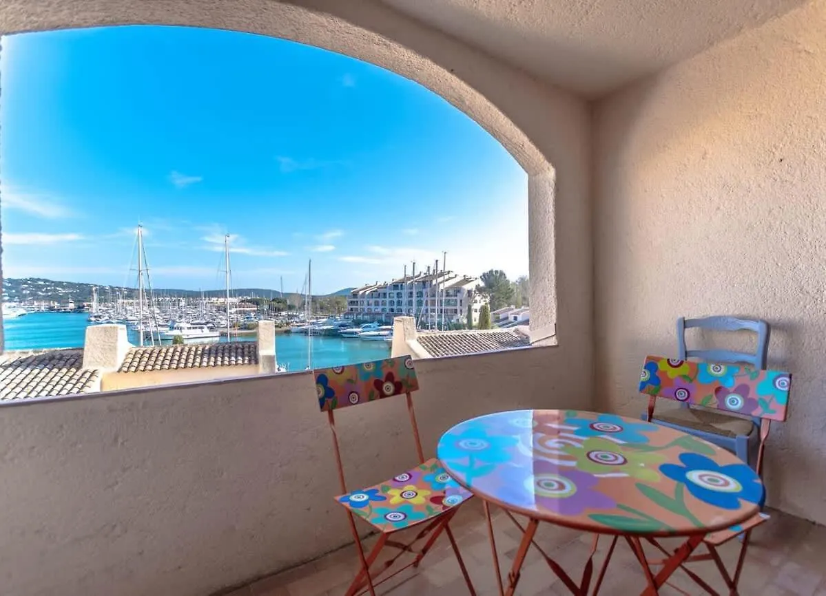 Studio Avec Balcon Marina De Cogolin - St Tropez